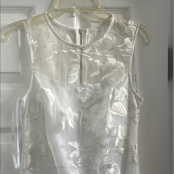 Elegant Floral Sheer White Dress - Picture 2 of 4